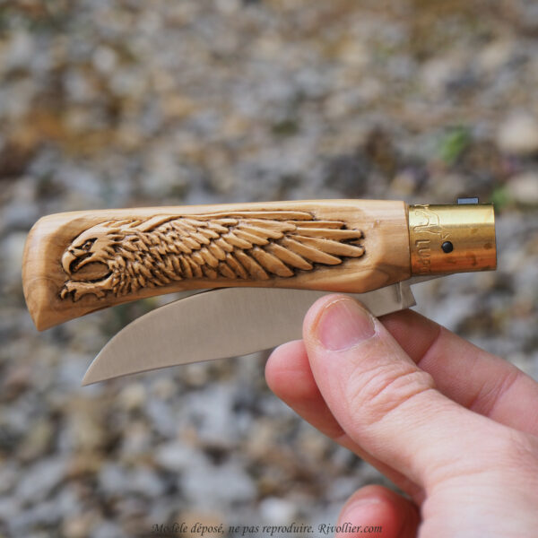 couteau aigle royal