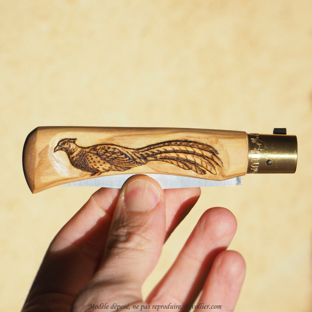 couteau personnalisé chasse