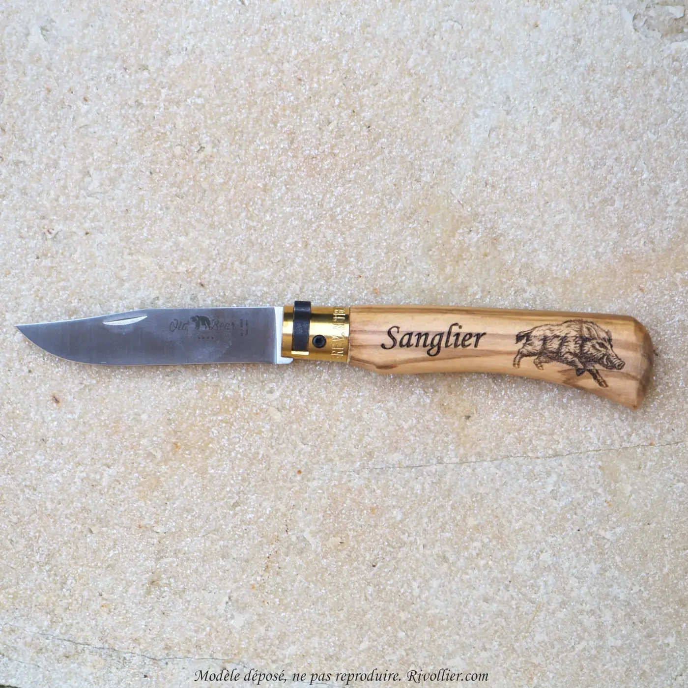 couteau sanglier gravé o