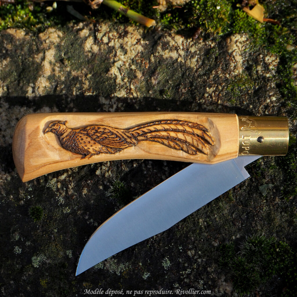 Couteau personnalisé pour passionné de chasse